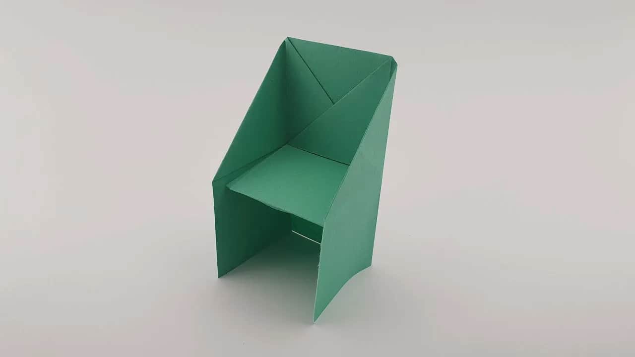 Jak zrobić krzesło z papieru - prosty sposób na kreatywny projekt DIY